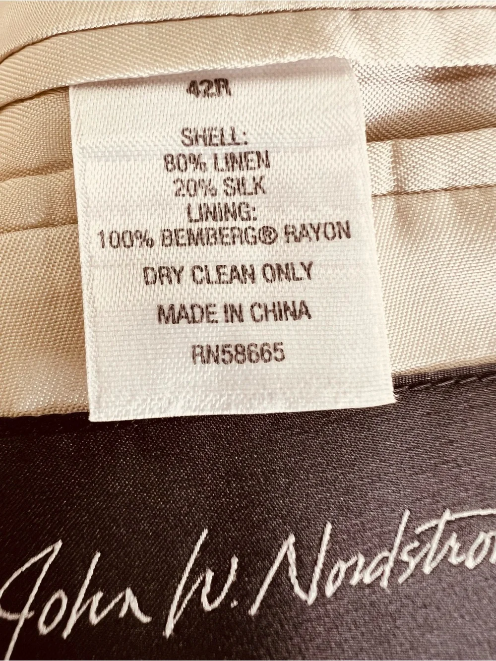 Italian Linen & Silk by John W. Nordstrom Light patterned BeigeSport Coat